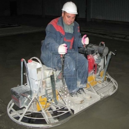 Аренда двухроторной затирочной машины по бетону <b>для финишной работы лопостями</b> BARIKELL OL-90 (Италия)