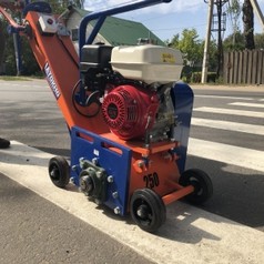 Демаркировочная машина для снятия асфальта, дорожной разметки и бетонного покрытия (с барабаном)LATOKHO DM 250 G (Россия)