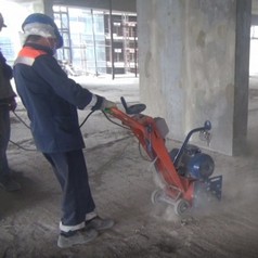 Аренда роторно-фрезеровальной машины для обработки бетонных полов и удаления полимеровLATOKHO RM 250 E (Россия)
